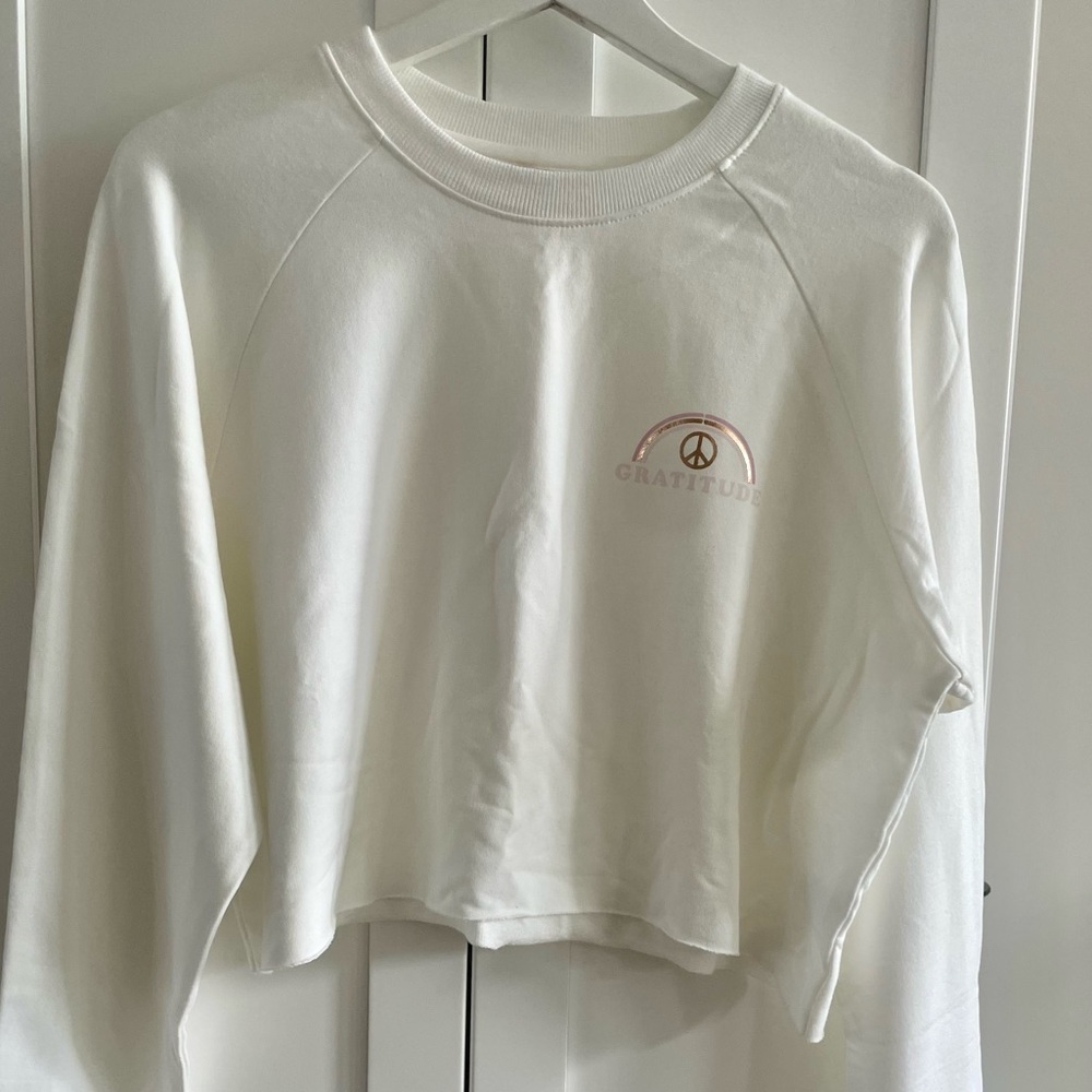 NWOT SPIRITUAL GANGSTER Gratitude Cropped Izzy Sweatshirt Metallic